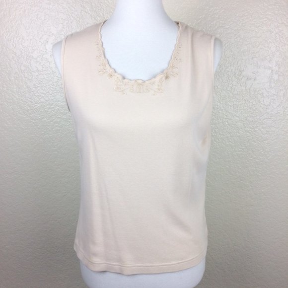 Reference Point Women's Tan Sleeveless Scalloped Neckline top Sz L - Picture 2 of 7